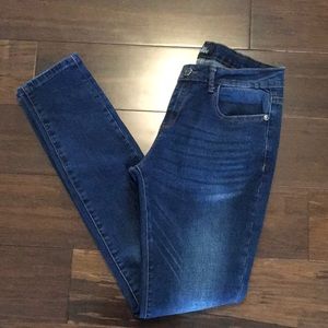 Acacia (Dark Blue Mid-rise Skinny Jeans)